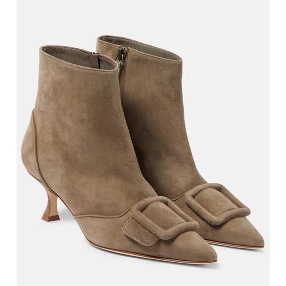 Manolo Blahnik Baylow Boots Tan Taupe Suede Maysale Buckle Ankle Booties 38 - Picture 1 of 13